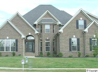 201 Morningwalk Ln, Huntsville, AL 35824