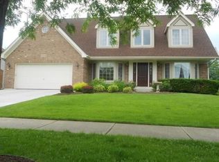 1044 Thackery Ln, Naperville, IL