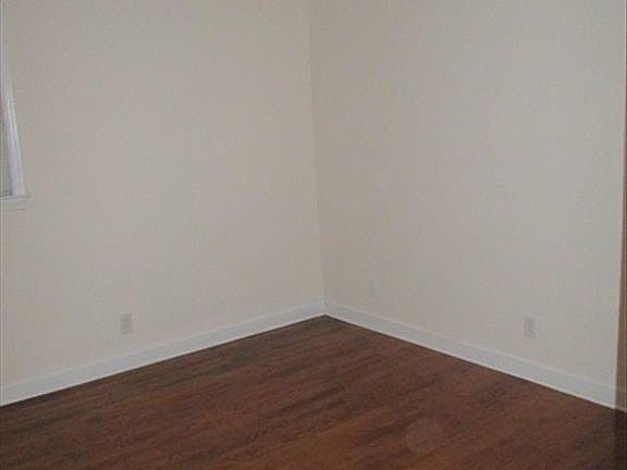 5th image of 3616 E King Henry Dr