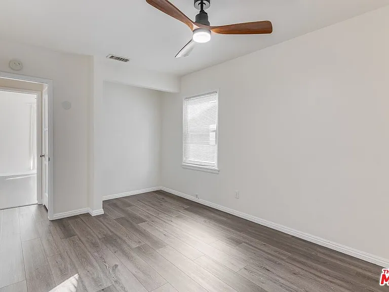 4905 Coolidge Ave — Photo 22