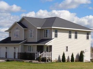N2912 Oriole Dr, Medford, WI 54451
