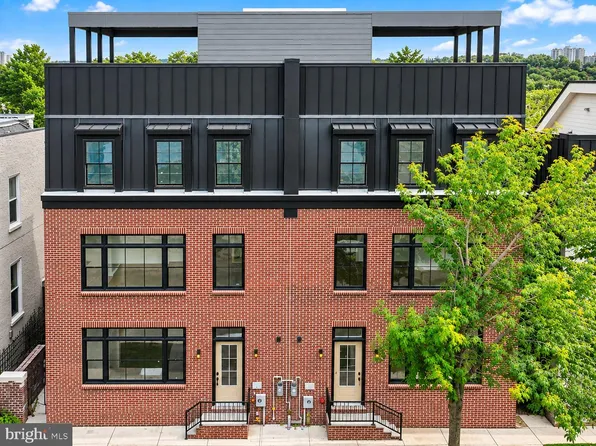 210 Kalos St, Philadelphia, PA 19128