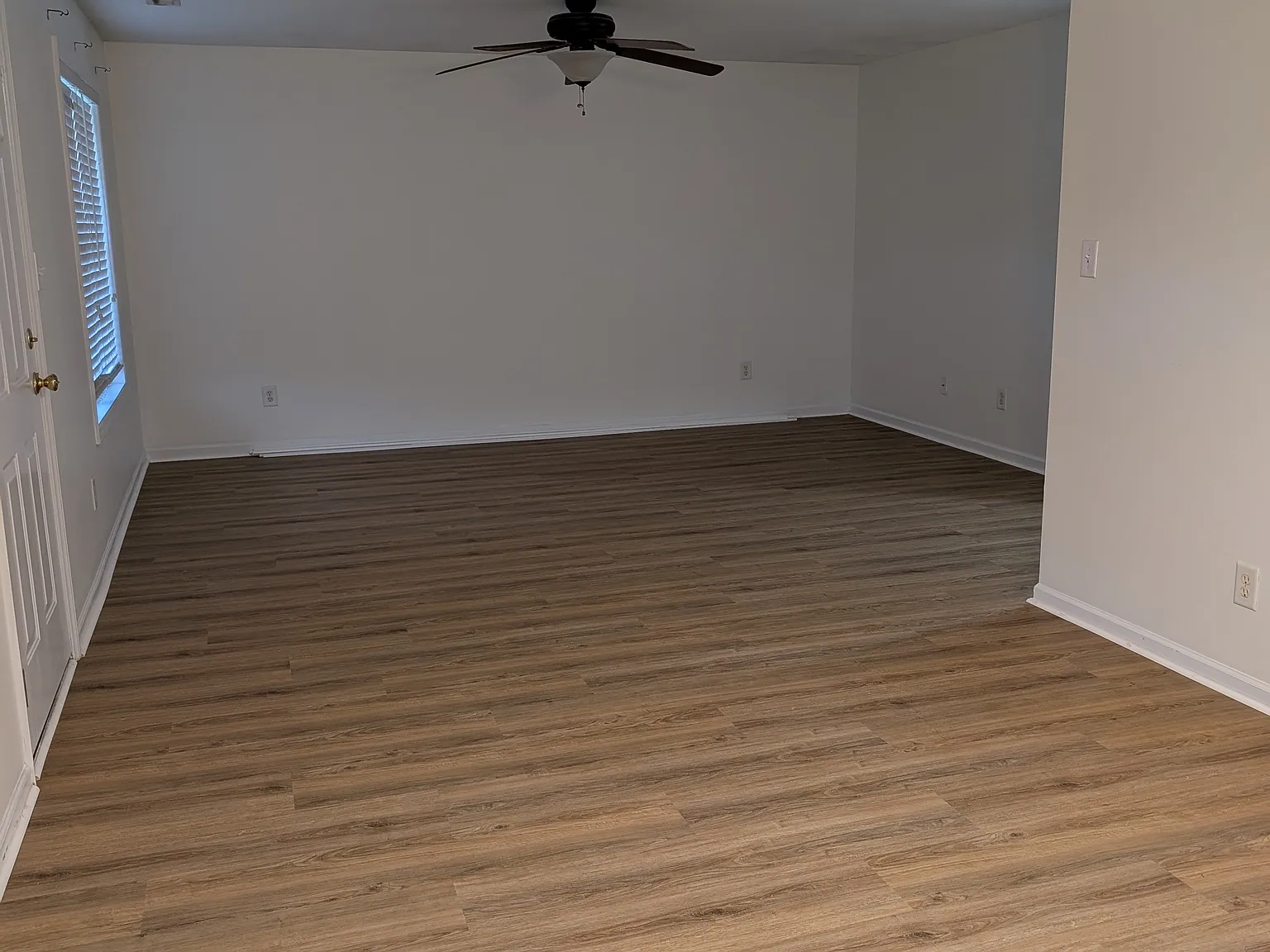 4 bed, 1604 sqft, $1,900 — Photo 2