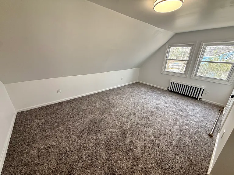 131 W Ramapo Ave — Photo 11