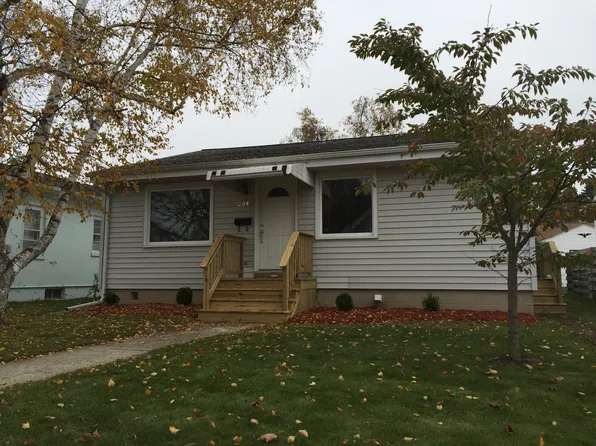 2345 9th St, Two Rivers, WI 54241