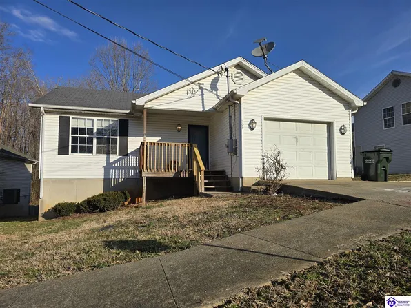 805 Andra Dr, Radcliff, KY 40160