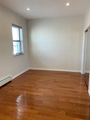 Rented by Page Real Estate | media 14