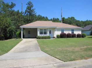 1609 Clinton Dr, Dublin, GA 31021