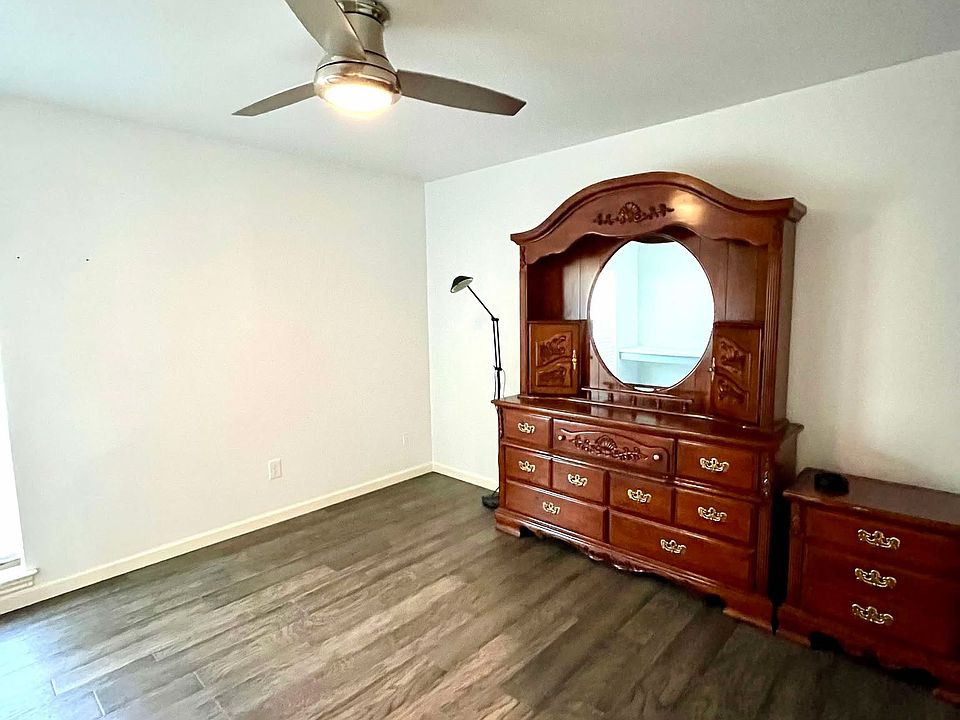 1st image of 3920 San Mateo Dr #M