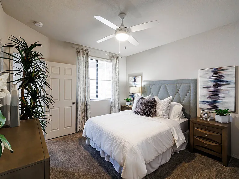CHANDLER APARTMENT HOMES — Photo 26