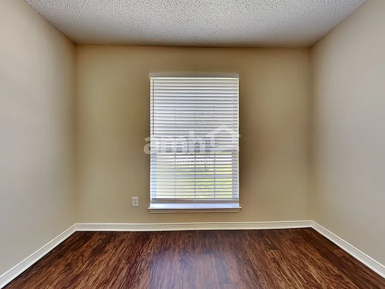 1288 W Summit Oaks Dr — Photo 16