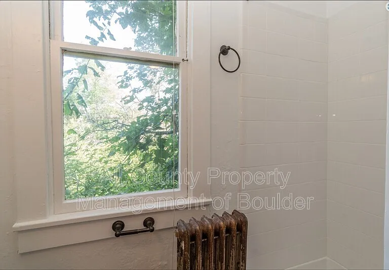 2408 8th St #8 — Photo 7