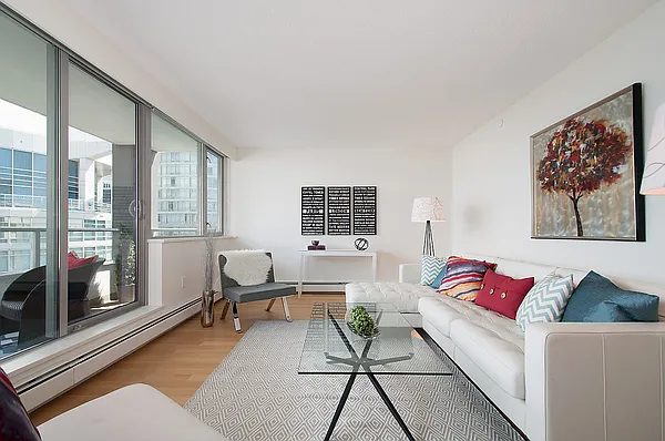 788 Jervis St — Photo 35