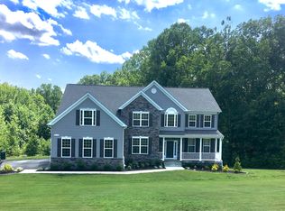 3170 Huntsman Dr, Huntingtown, MD 20639