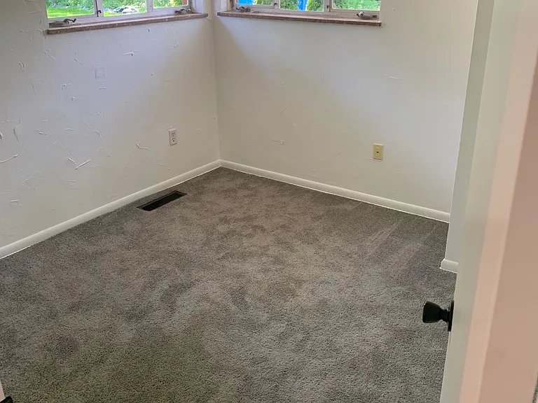 33295 Electric Blvd — Photo 15