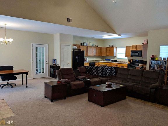 4th image of 102 Sugarland Blvd