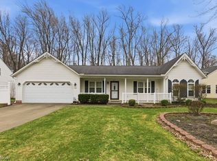 7585 Bar Harbour Ln, Mentor, OH 44060