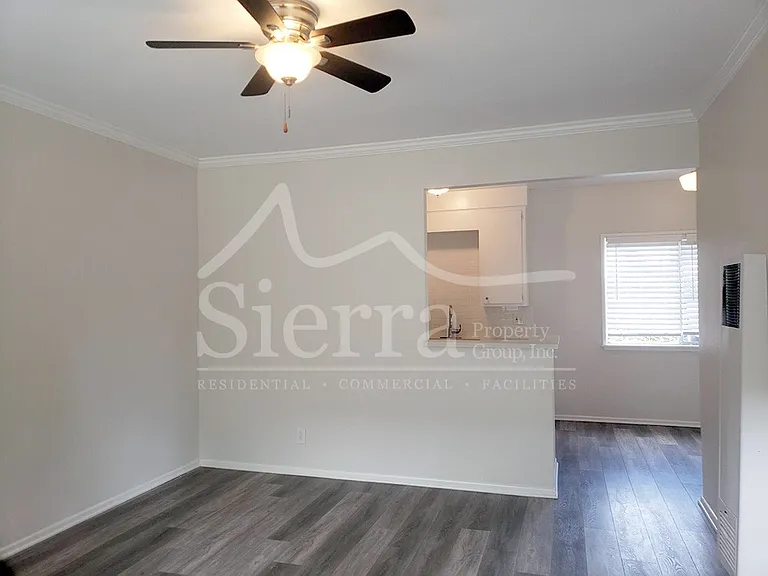 48 Broadmoor Plz #2 — Photo 2