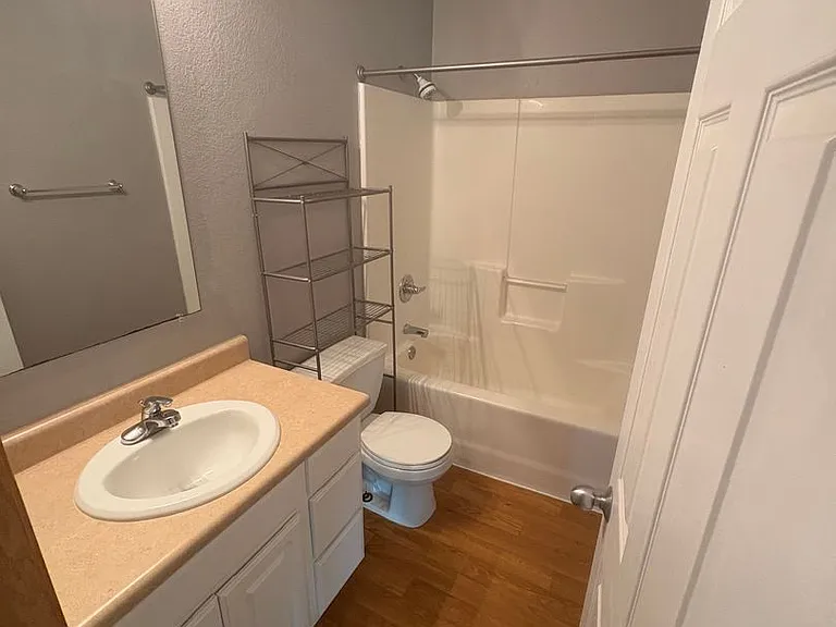3852 Jay Ln — Photo 4