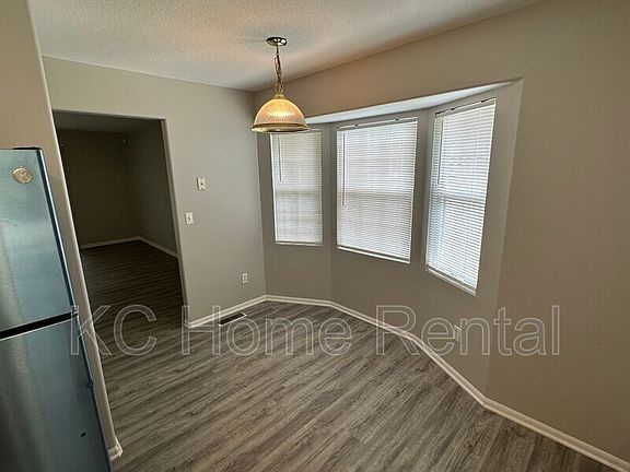 5th image of 8203 Woodson Dr