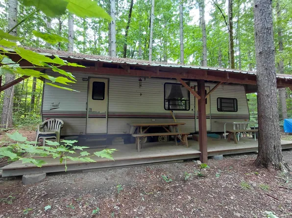 955 Irish Settlement Rd, Dolgeville, NY 13329