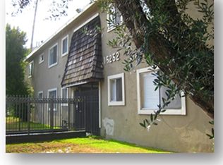 15252 Nordhoff St APT 8, North Hills, CA 91343