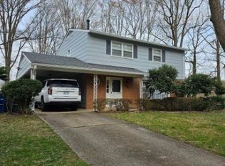 8414 Danford Ct, Springfield, VA 22152