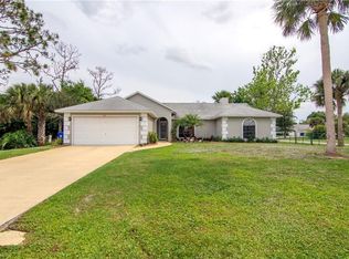 413 Hibiscus Ave, Sebastian, FL 32958