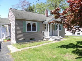 1005 9th Ave, Troy, NY 12182