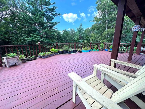 5th image of 302 Davidson Hill Road