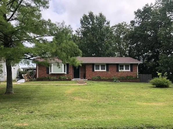 5632 Circle Dr, High Ridge, MO 63049