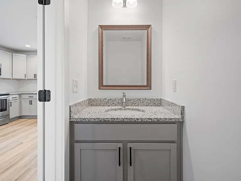 427 Arbor Dr #A — Photo 4