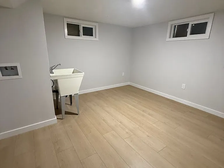 3325 SE 25th Ave — Photo 19