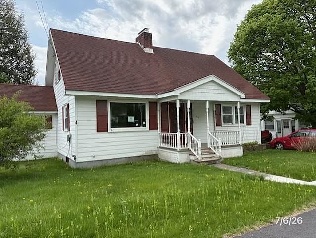 1st image of 903 Gage Street