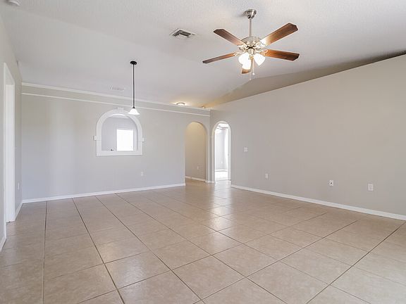 4th image of 4313 Iveyglen Ave