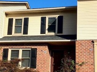 859 21st Ave NE, Hickory, NC 28601
