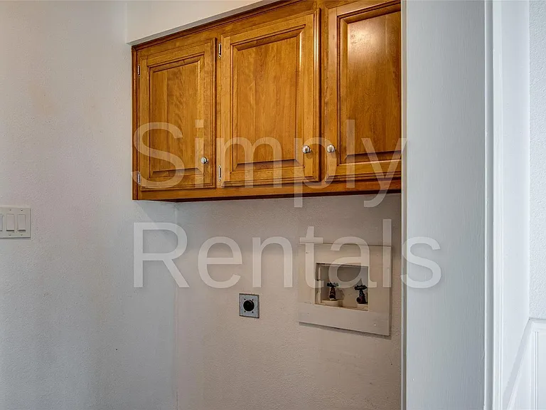 182 County Road 2426 — Photo 11