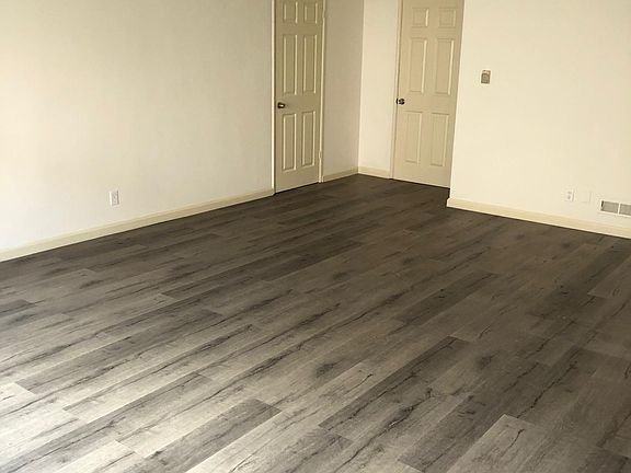 2nd image of 4541 Santa Rosalia Dr