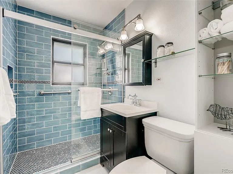 2650 Oneida St — Photo 14