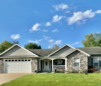 57115 White Pine Trl, South Bend, IN, 46619