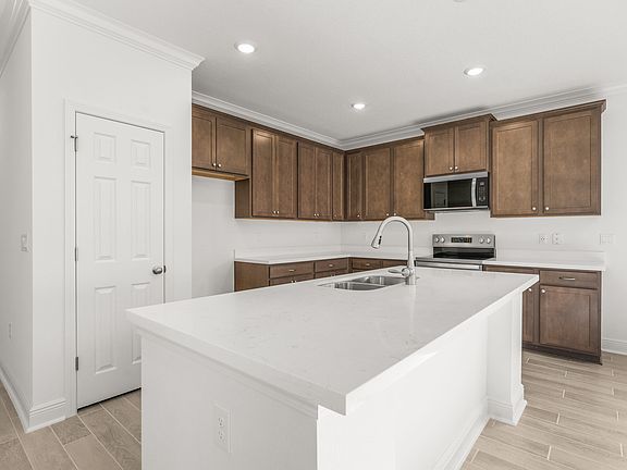2nd image of 209 Lake Merial Blvd