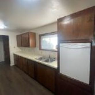 5th image of 2168 Broadway Ave
