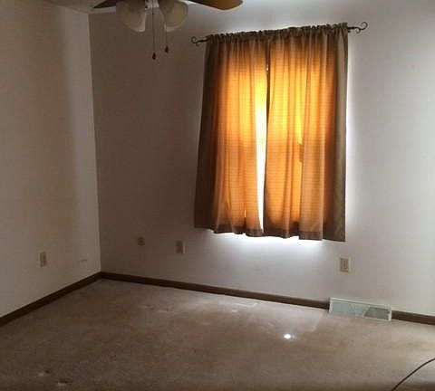 4th image of 107 Vinewood Ct