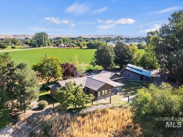 8275 Washoe Rd, Fruitland, ID 83619