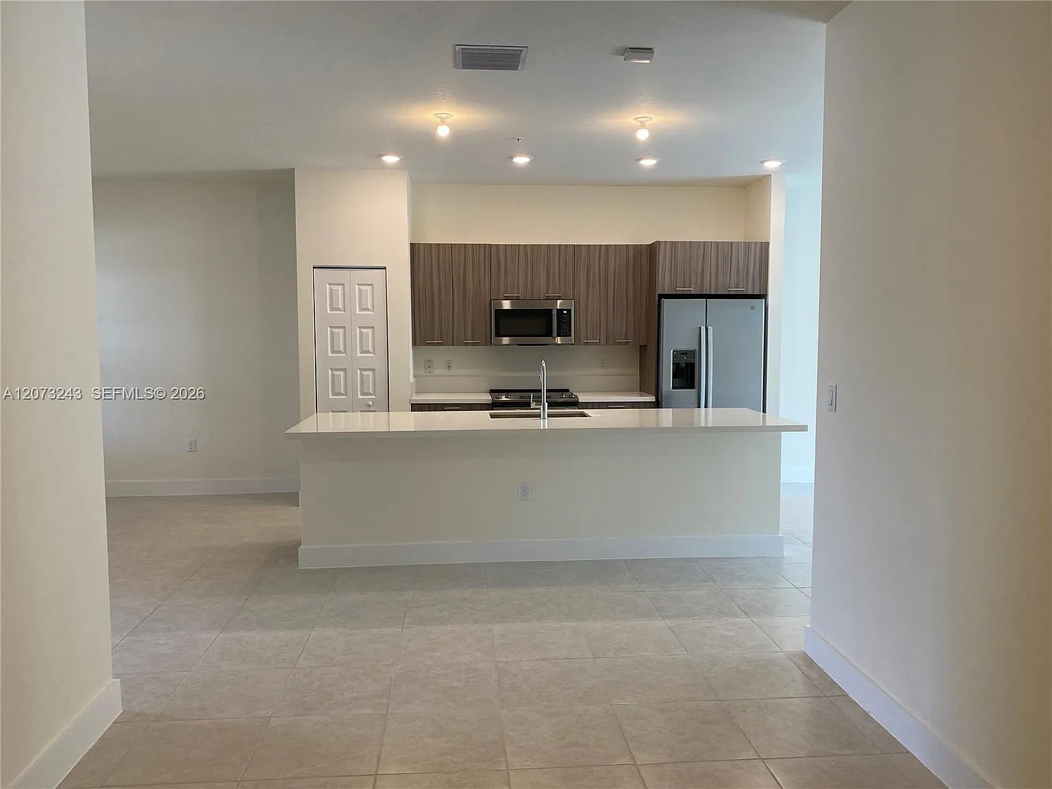 Grand Bay South Villas — Photo 4