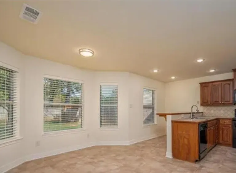10726 Westhaven Cir — Photo 10