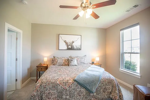 176 Lakeview Cir — Photo 23