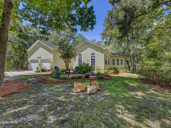 2373 Sunset Harbor Road SE, Bolivia, NC 28422