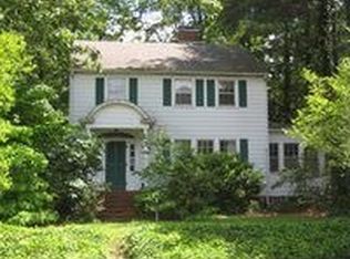 311 W Weatherspoon St, Sanford, NC 27330