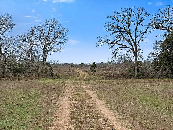 2nd image of 5885 Nickel Mica Rd
